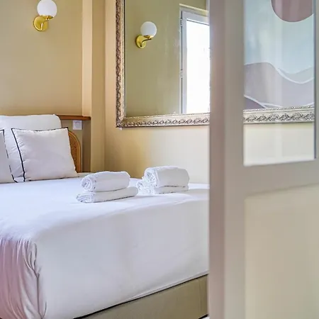 Calm And Comfortable 2-bedroom In 17th Appartamento Parigi