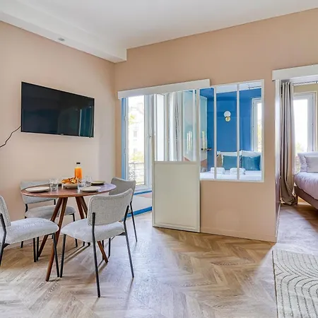 Calm And Comfortable 2-bedroom In 17th * Parigi